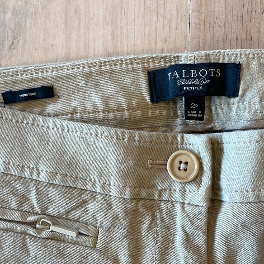 Talbot’s tan crop signature pants | Size 2P
